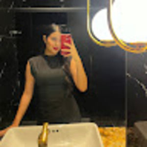 Meet your Posher, Abigail